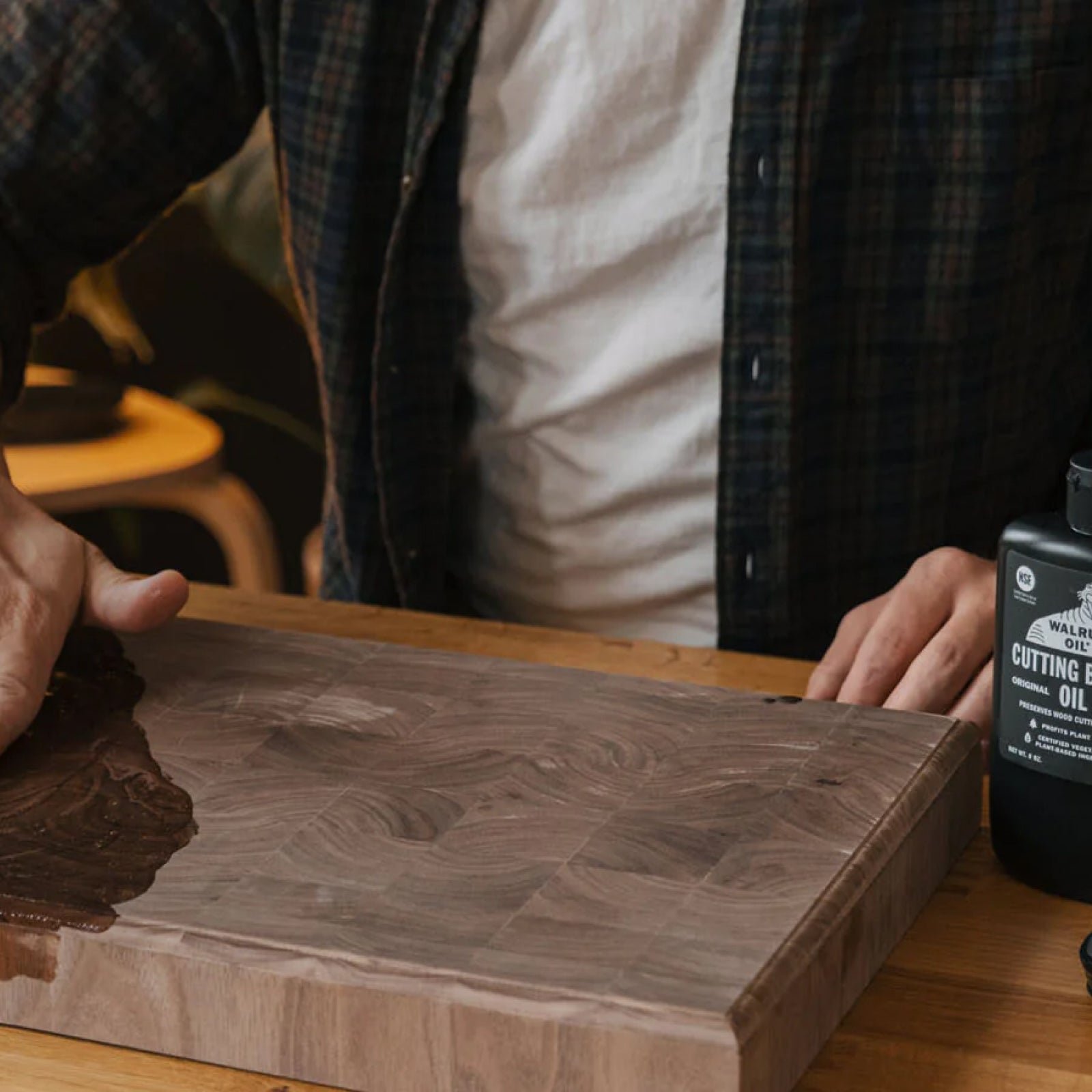 How to Make a Wooden Cutting Board Food Safe: Easy Expert Tips